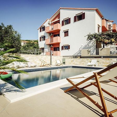 Apartments Martina Primosten Exterior photo