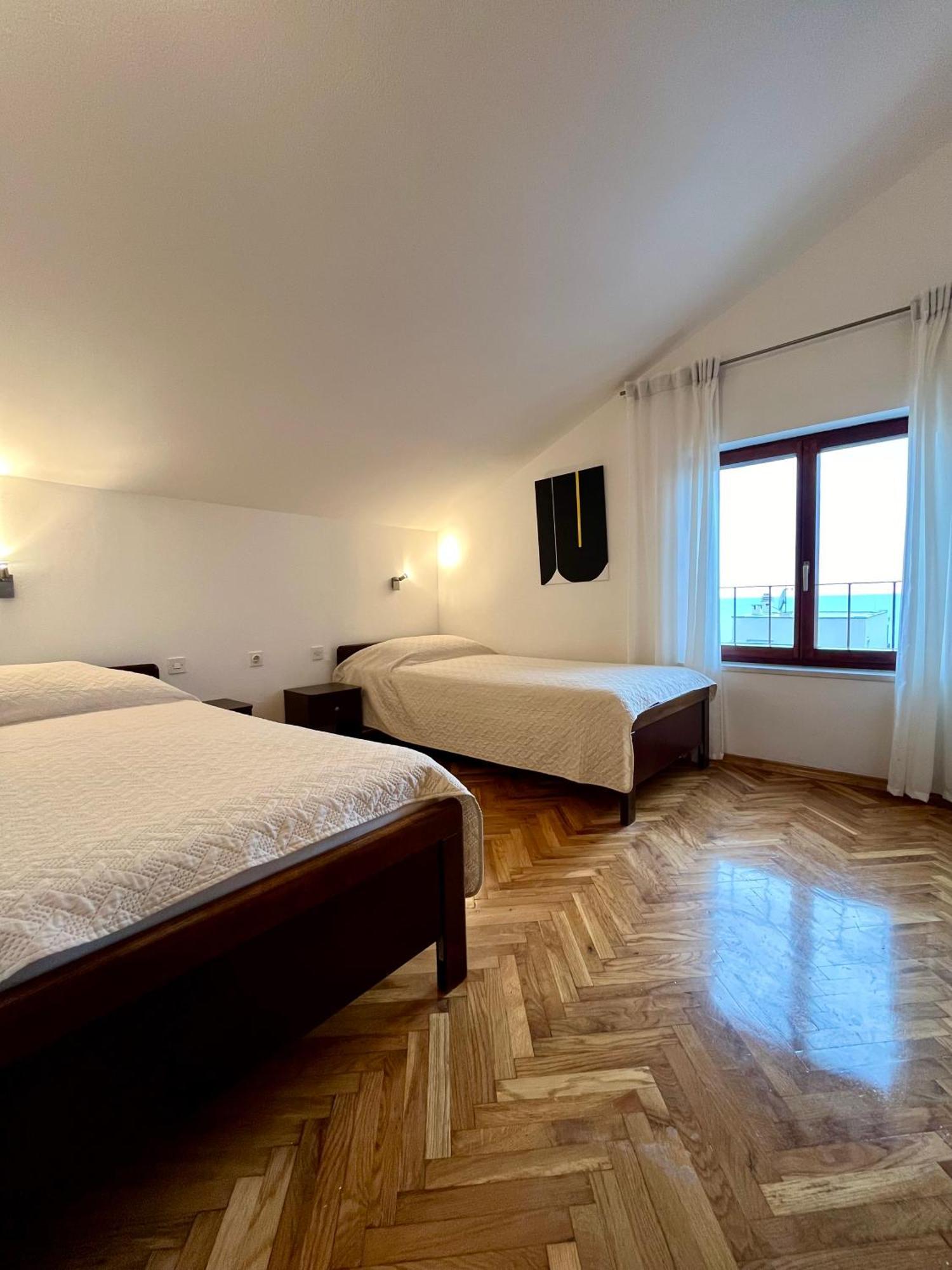 Apartments Martina Primosten Exterior photo